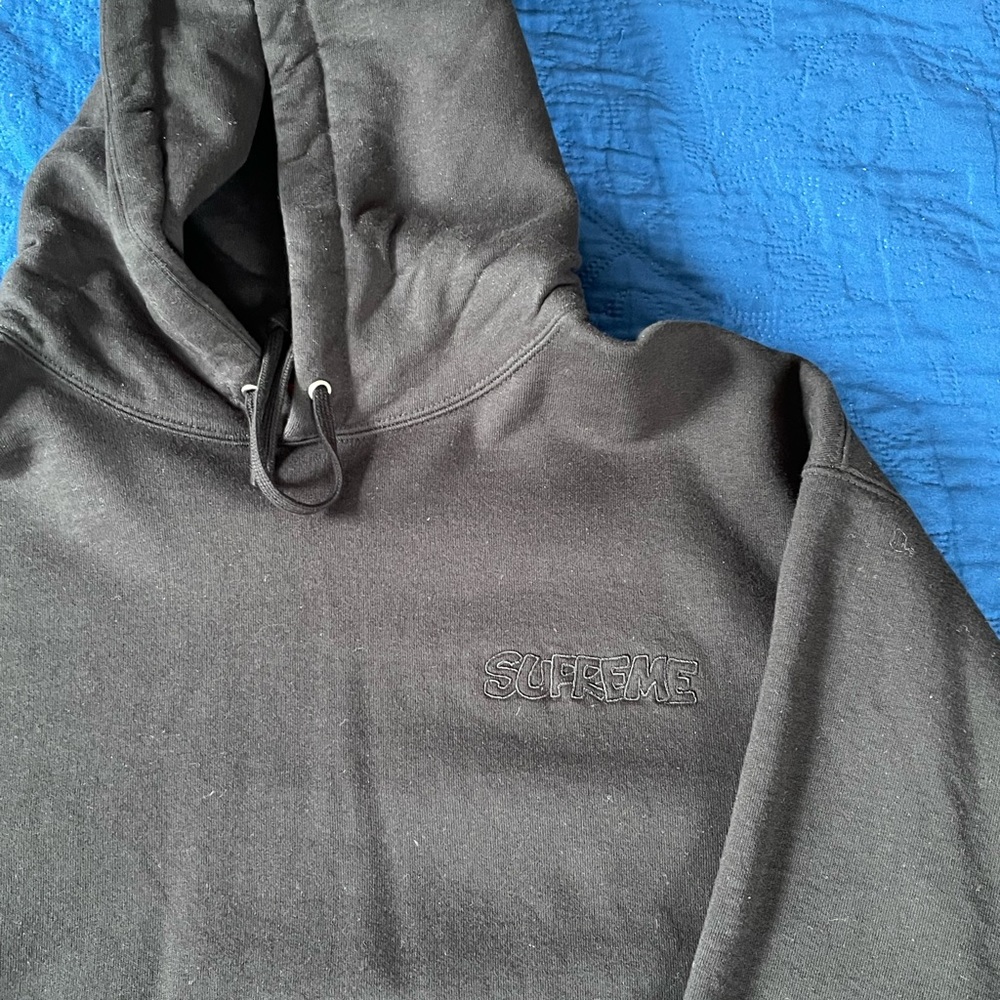 Supreme Smurf Hoodie Brand New Deadstock Size Large - Picture 9 of 10